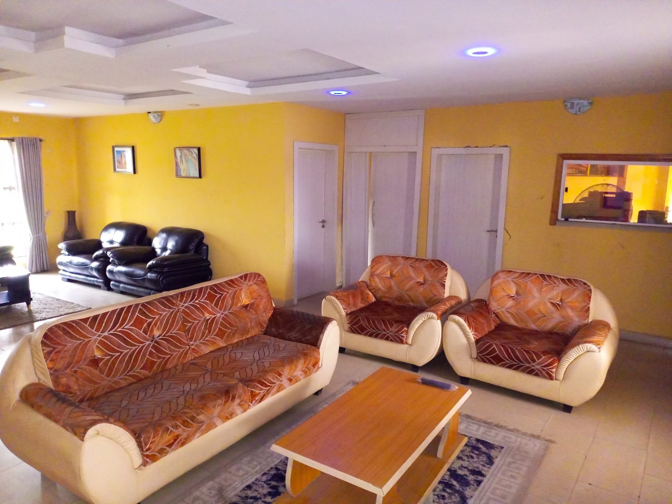 Discover Elegance in Our Executive Room at Club Elan